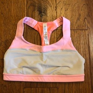 Lululemon bra